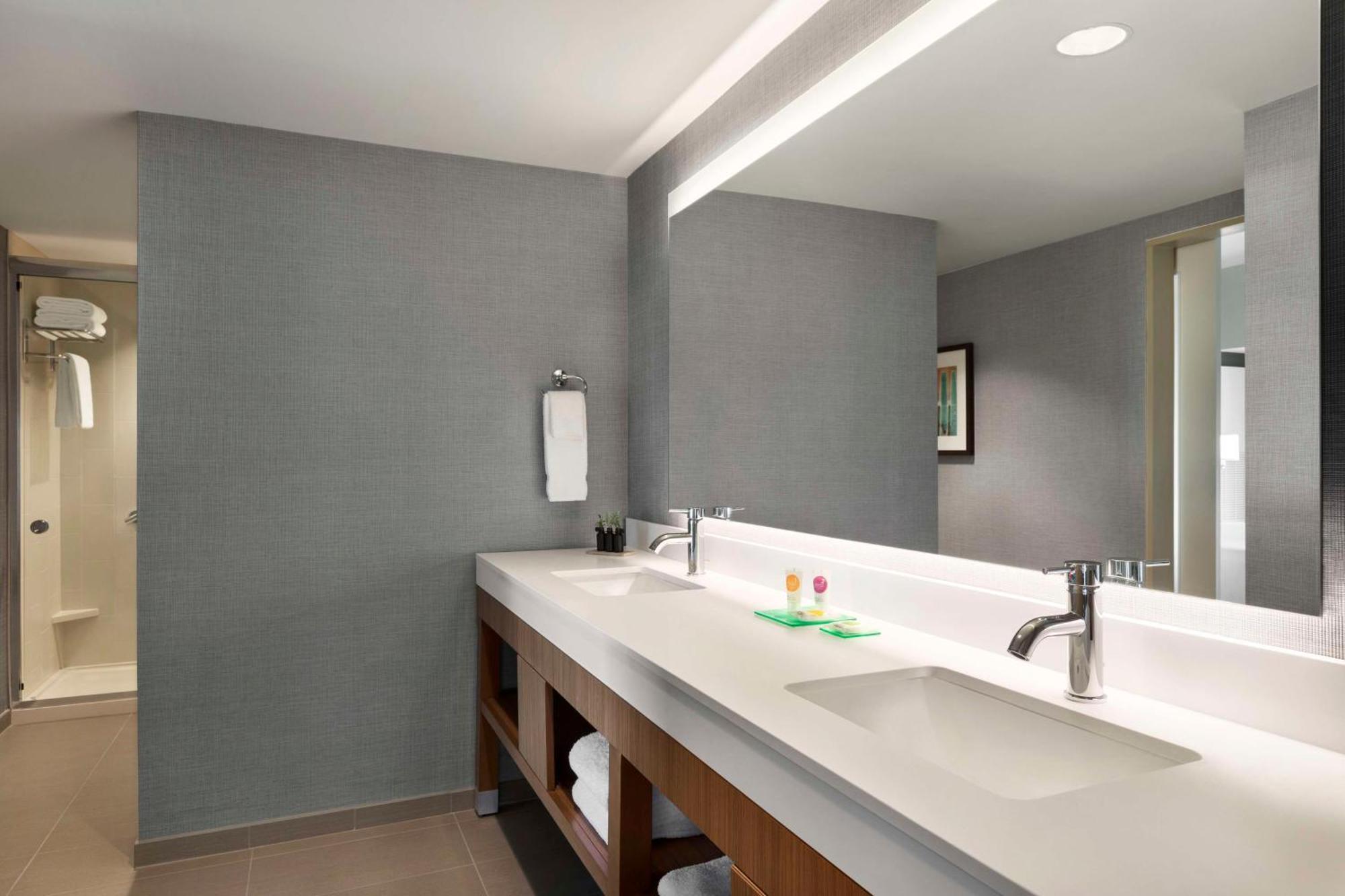 Hyatt Place Virginia Beach Town Center Экстерьер фото