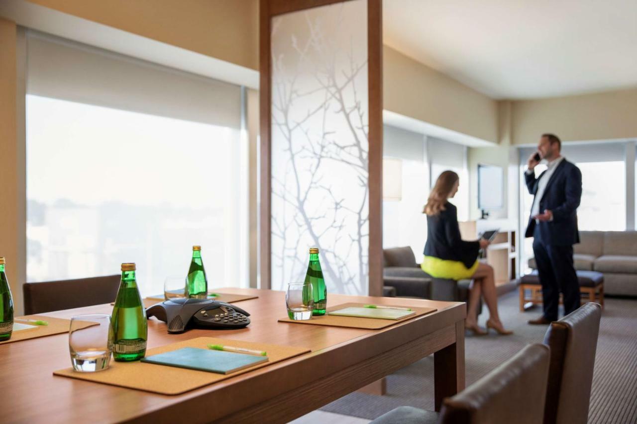 Hyatt Place Virginia Beach Town Center Экстерьер фото